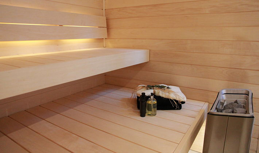 Bespoke family sauna for prestigious London home Drom UK ESI