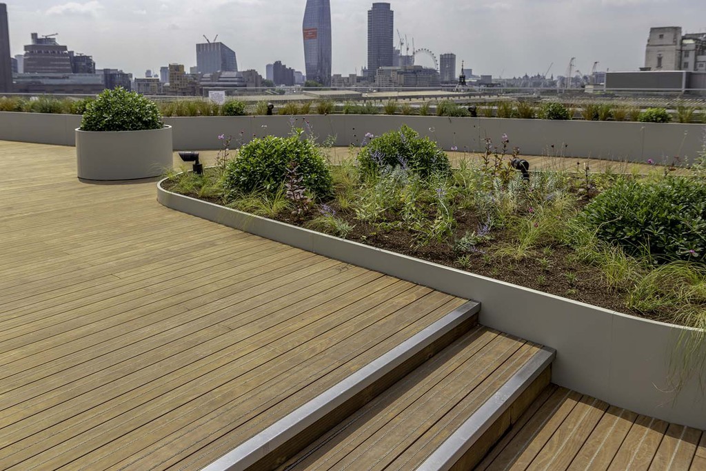 Adjustable pedestal system for corporate roof terrace Buzon UK ESI