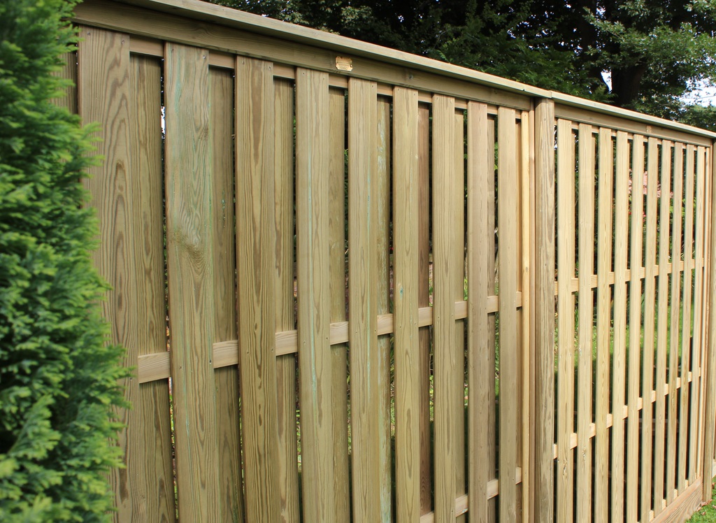 Hit and Miss vertical timber fencing Jacksons Fencing ESI External