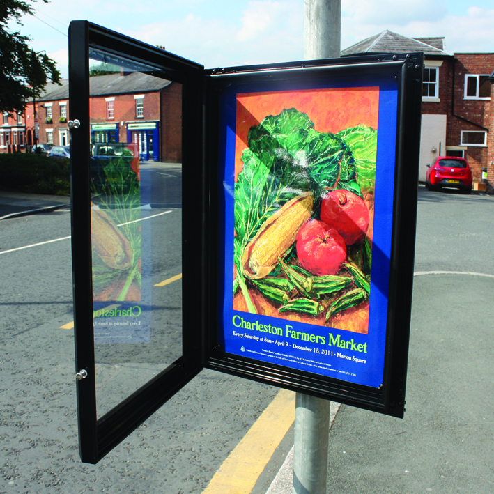 Avenue outdoor poster display cases Signscape and Signconex ESI