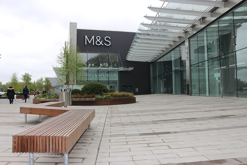 External timber benches for new M&S store Glasgow Fort