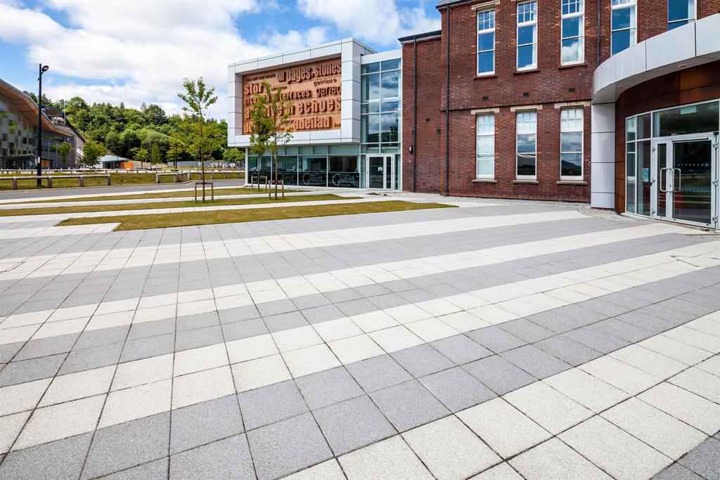 Mayfair Concrete Paving Flags Tobermore ESI External Works