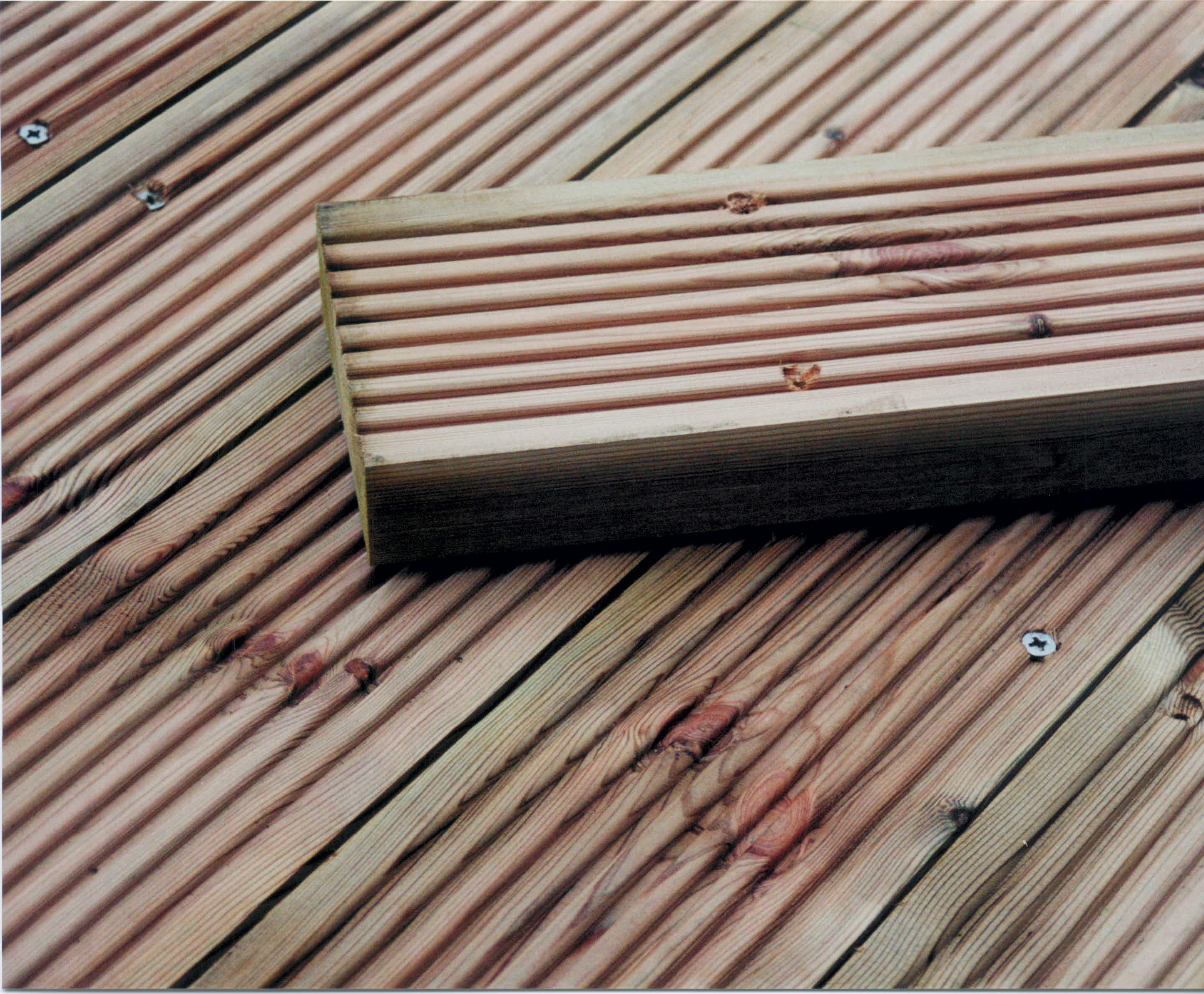 HiGrip Standard timber decking CTS Bridges ESI External Works