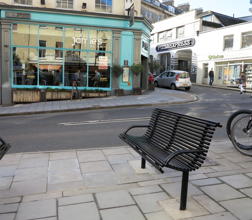 Outdoor seating for Park Street, Bristol Benchmark Design ESI