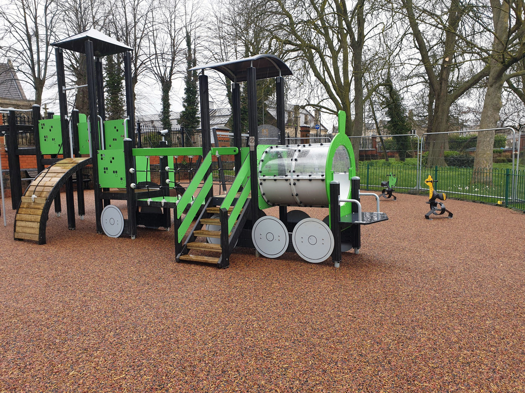 Train themed multi play unit with climbers and slides Redlynch