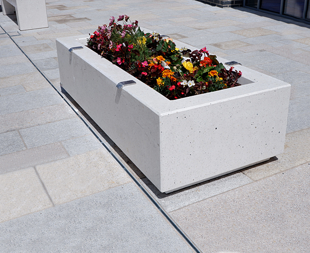 large concrete planters for sale