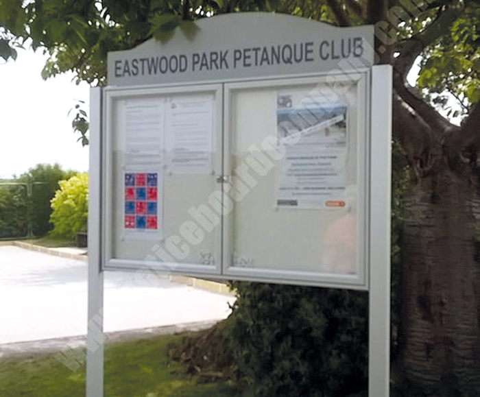Tradition 30 post mounted 2door outdoor noticeboards Notice Board