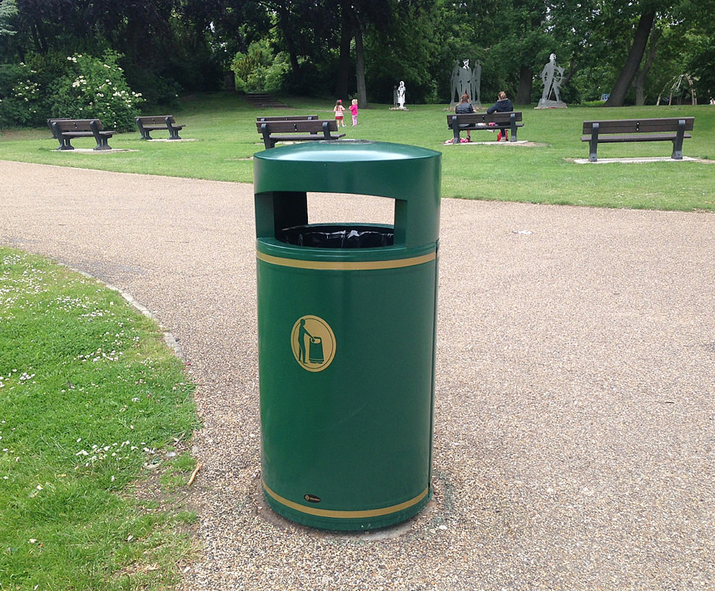 Metal Chieftain™ litter bin Glasdon UK ESI External Works