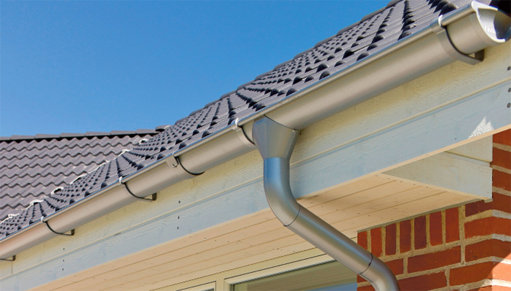 Rainline half-round roof drainage system | Lindab | ESI Building Design