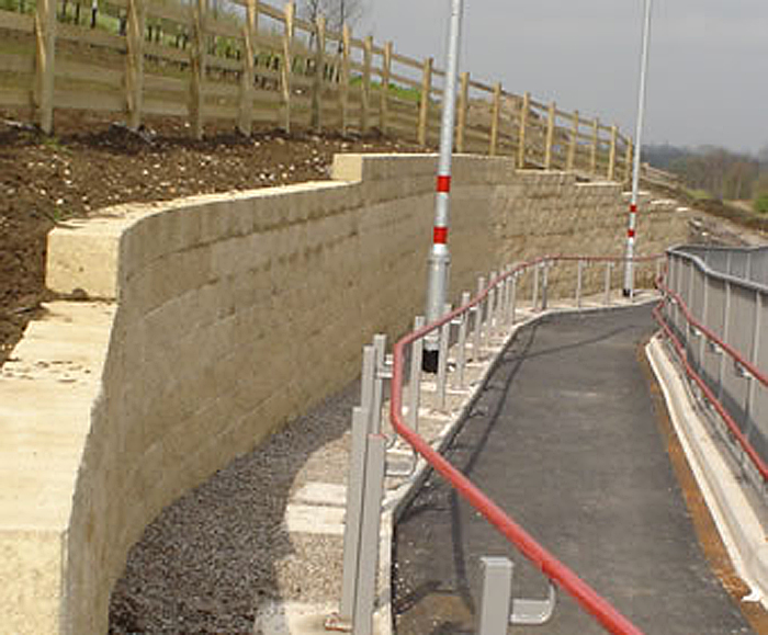 Keystone retaining wall, Glasshoughton Anderton ESI External Works