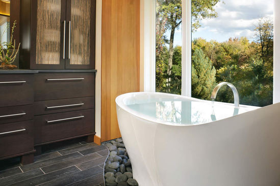 Cabuchon bath in triple award-winning design | Design & Form | ESI