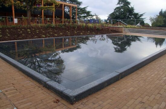 Reflective watery mirror pool for university campus