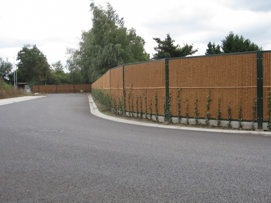 Acoustic barrier with steel frame and coconut fibre