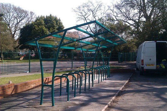 Pevrvil cycle shelter