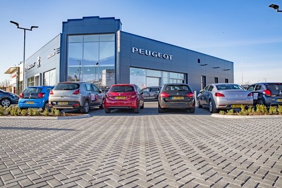 Peugeot & Citroen Dealership, Chingford