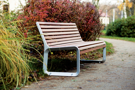 Portiqoa park bench