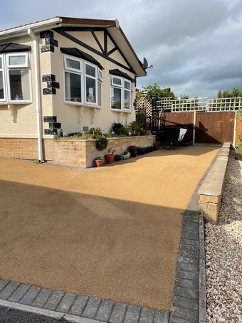 Natratex Cotswold Surfacing Transforms Gravel Drive | NatraTex | ESI ...