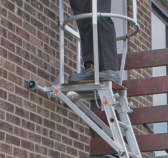 Platform Ladder (Painter's Mate) mini access platform | Easi-Dec Access ...