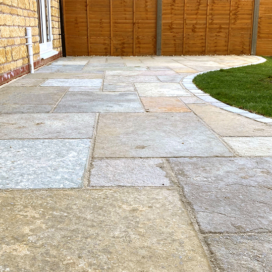 Antique Cathedral sawn-edge limestone paving flagstone | Westminster ...