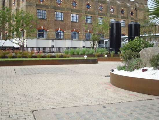 EverEdge® Custom used to create planters, London