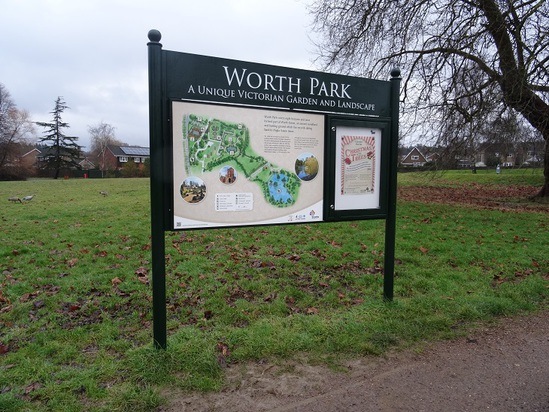 Traditional Wayfinding Signs - Worth Park 