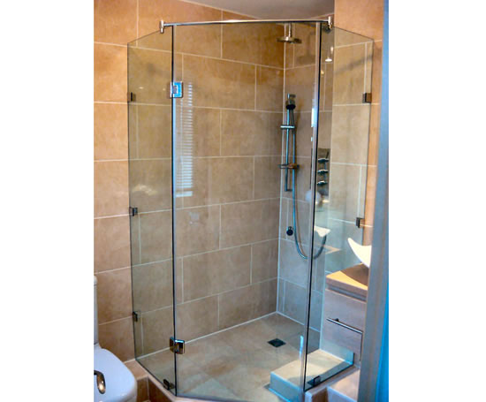 bespoke curved glass shower screens