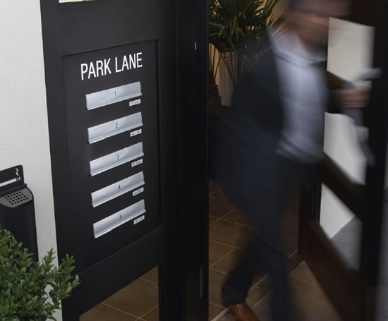 Bespoke Steel Entrance Door System Dad Uk Esi Building Design