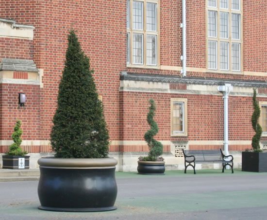 Bell planters