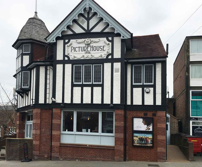 Non-slip decorative surfacing for cinema access ramps | Addagrip ...