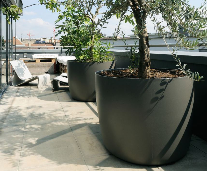 Boulevard KYOTO sculptural FRC planter IOTA ESI External Works