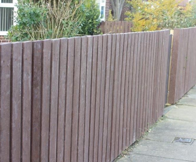 Picket fencing in solid recycled plastic GoPlastic ESI External Works