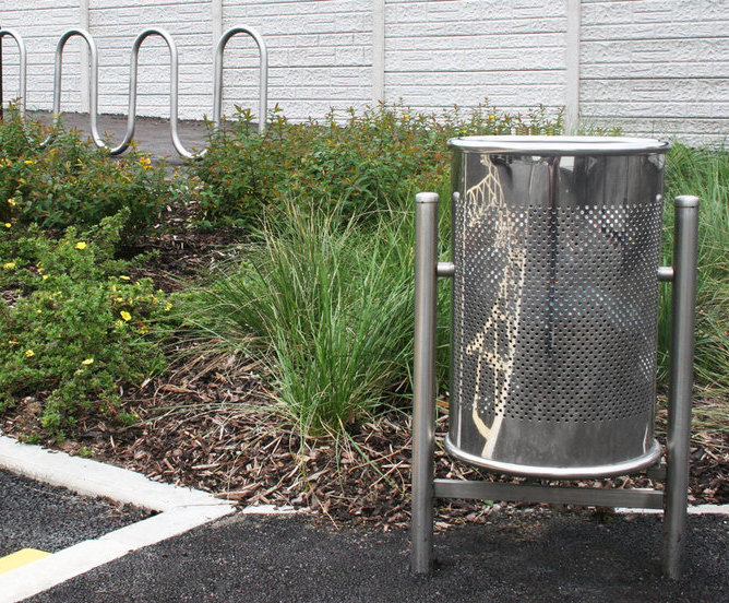 High specification outdoor furniture for primary school Langley