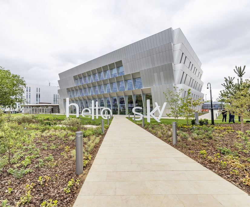 Sky Pavilion, Isleworth Langley Design Street Furniture ESI