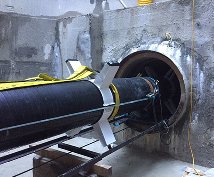 Casing spacers / insulators for water and sewer pipes FT Pipeline