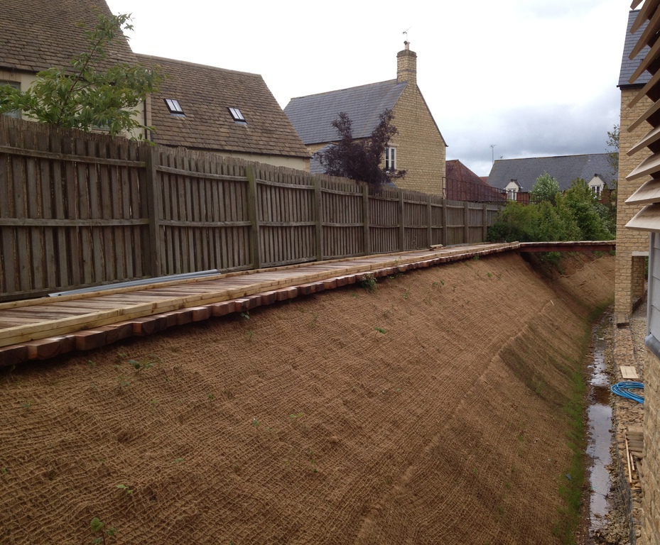Embankment Mat heavyduty erosion control blankets Greenfix Soil