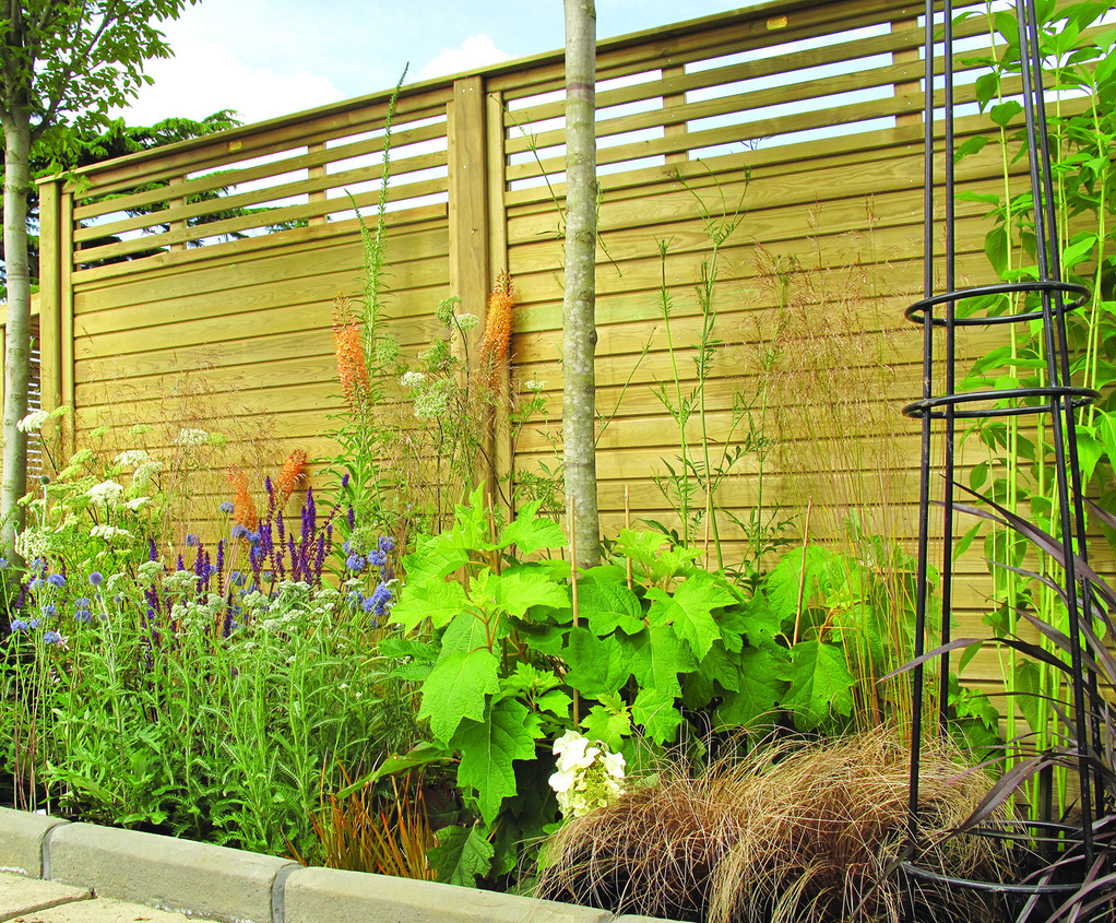 Canterbury Combi timber fencing Jacksons Fencing ESI External Works