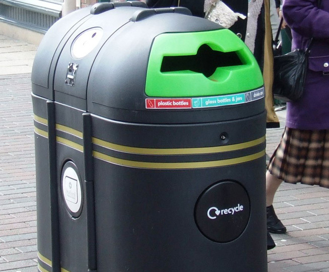 Recycling bins keep Waltham Forest open spaces clean Amberol ESI