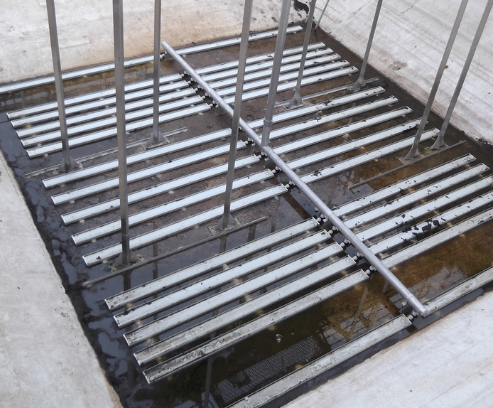 Aquaconsult AEROSTRIP® fine bubble aeration diffusers | ELIQUO HYDROK ...