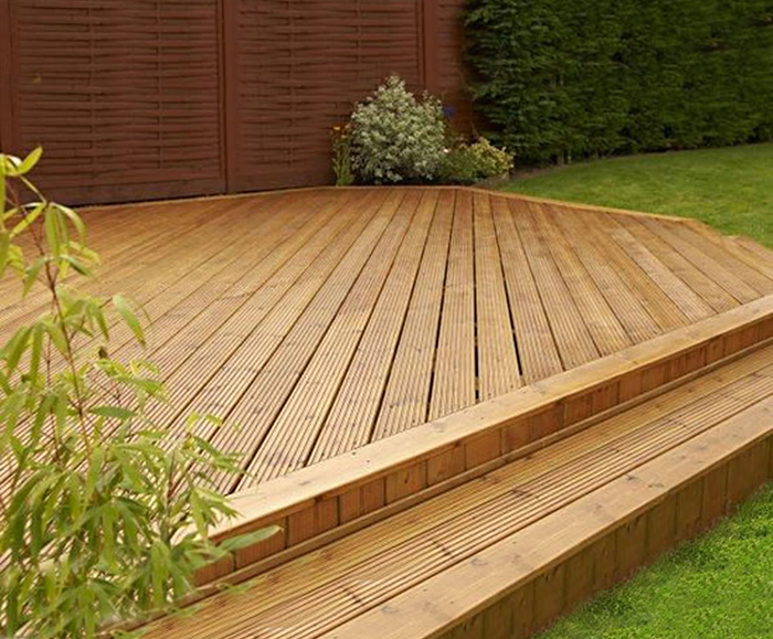 Classic softwood decking Metsä Wood UK ESI External Works