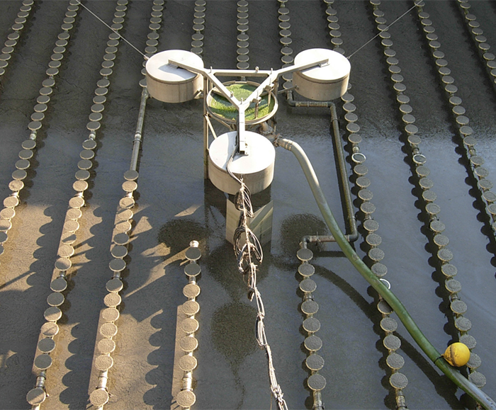 AQUA DECANT® floating decanters (Gravity/Pump discharge) Aquasystems