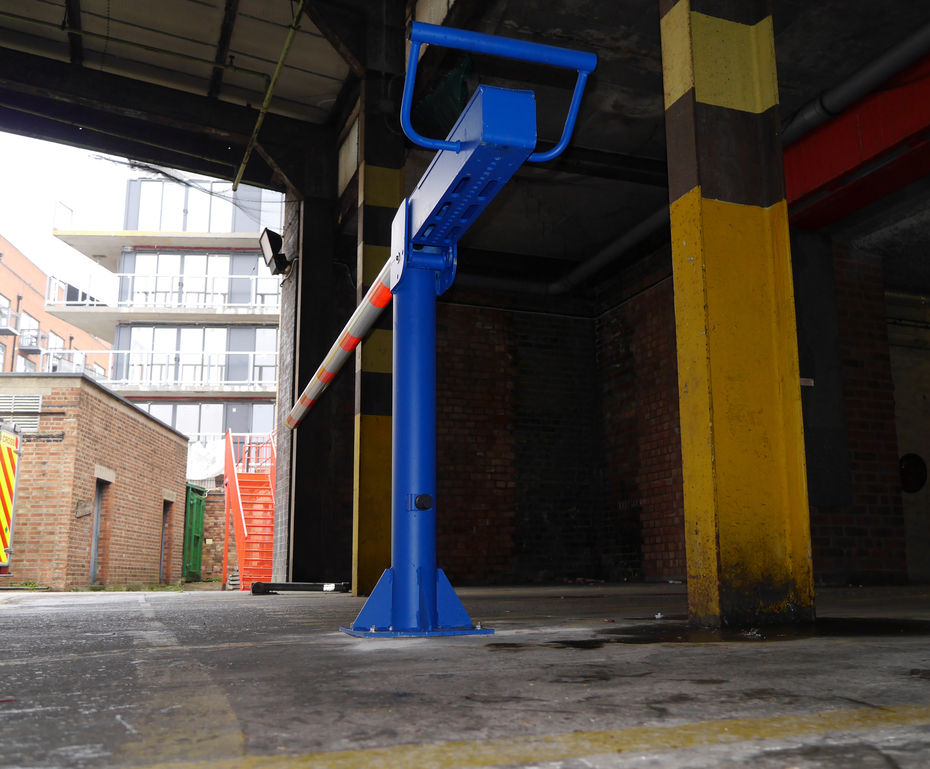 Manual Arm Barrier AUTOPA Limited ESI External Works