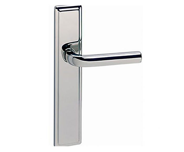 Westminster lever door handle on backplate UrficInter ESI Interior