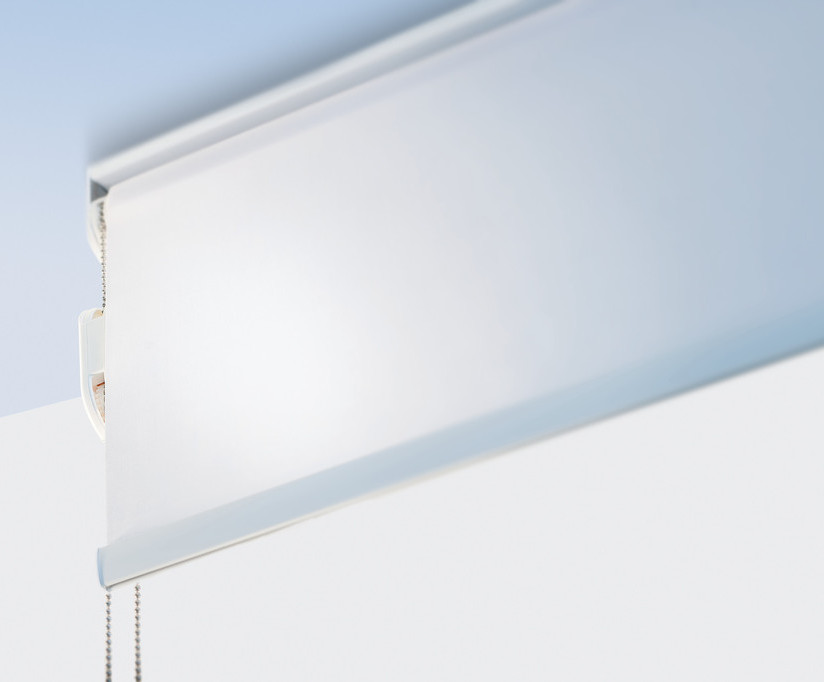 4910 Chain operated roller blind system Silent Gliss ESI Interior