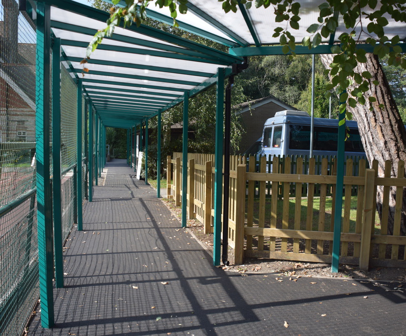 Freestanding Walkway for Education Centre, Bournemouth NBB Outdoor