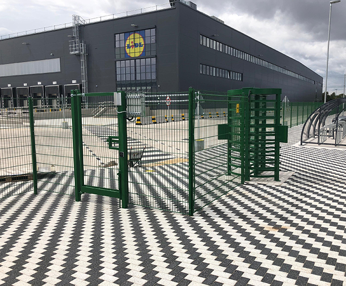 TwinGuard SL1 rigid mesh security fencing Barkers Fencing ESI