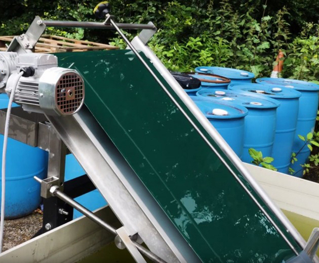 Greasebuster® fats, oils and grease skimmer Smart Storm ESI Enviropro