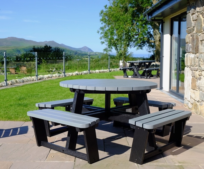 plastic picnic table and chairs