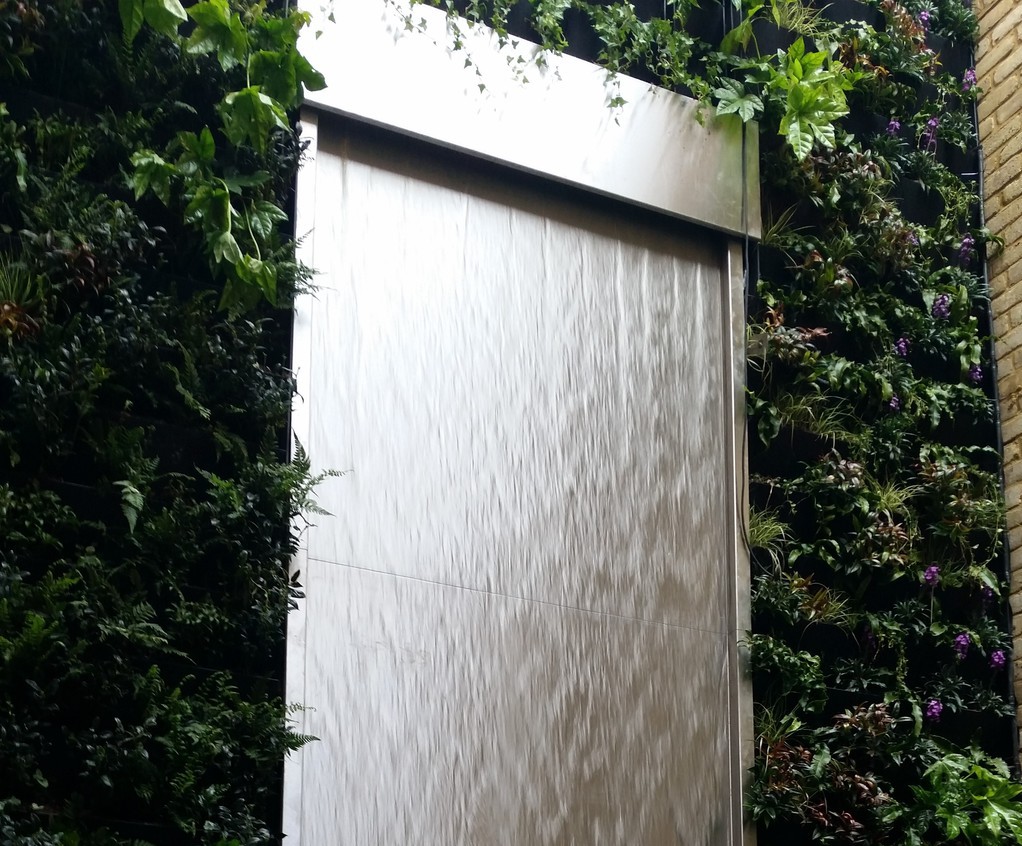 Bespoke Water Walls Water Scenes Esi External Works