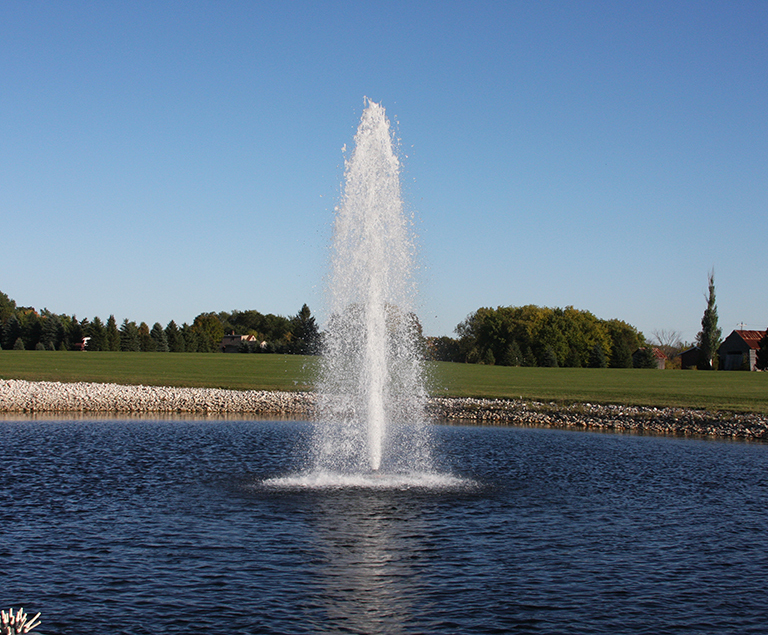 Masters Series Floating Lake Fountains Heathland Group Esi External