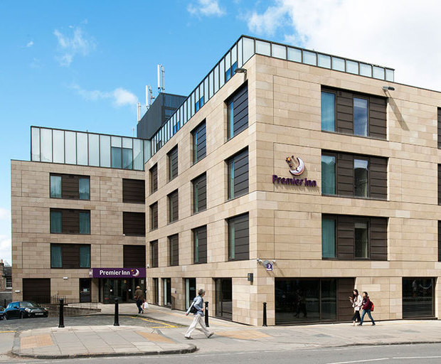 Natural stone cladding - Premier Inn, Edinburgh
